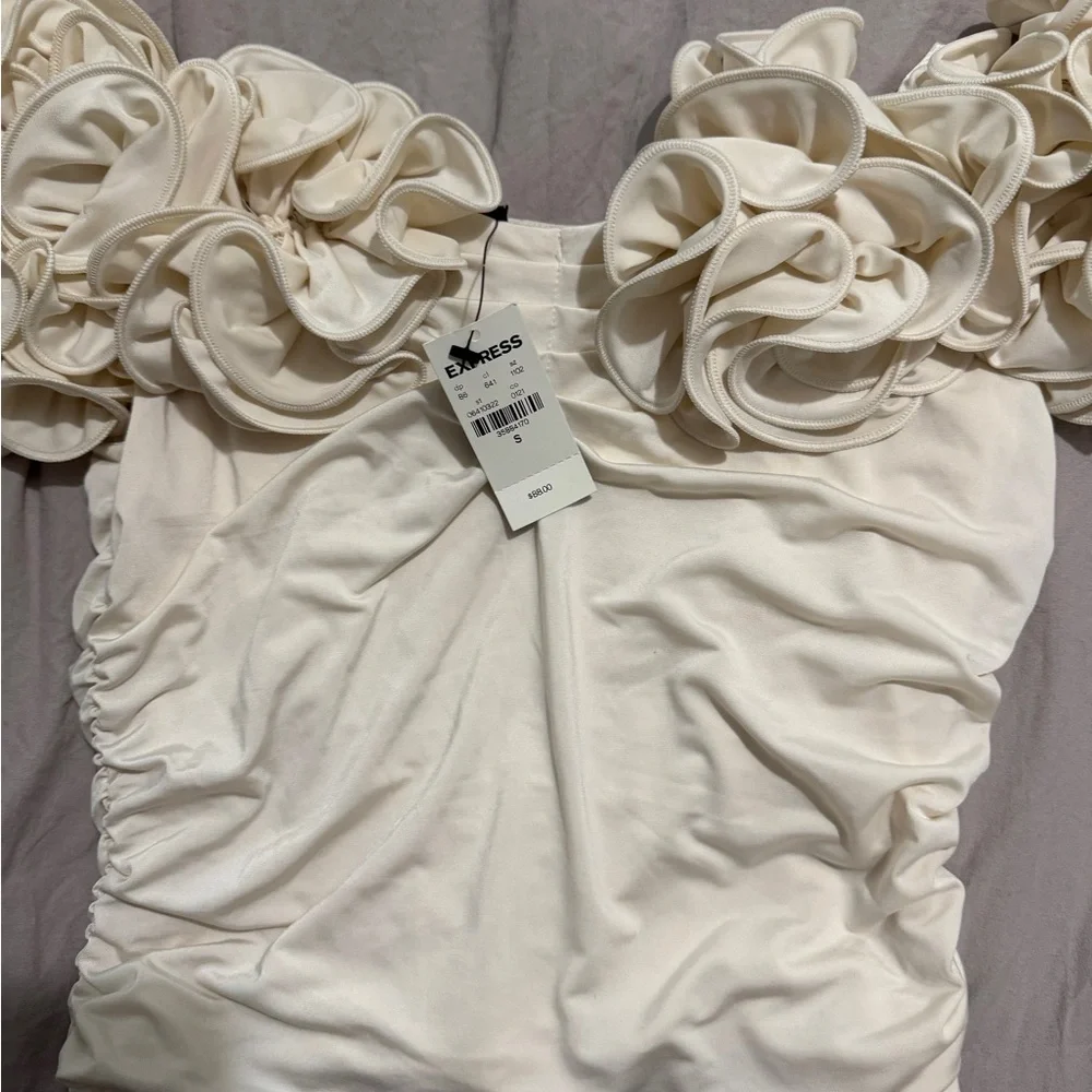 Express Ruffle Off the Shoulder Top - Picture 3 of 3